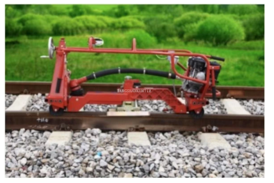Maquinaria de mantenimiento de rieles peque&ntilde;os: manual versus automatizada