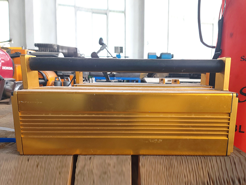 M&aacute;quina de aserrado de riel manual de bater&iacute;a de litio